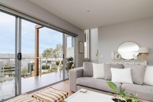 Safety Beach House | Martha Cove Family Retreat with Pool Access