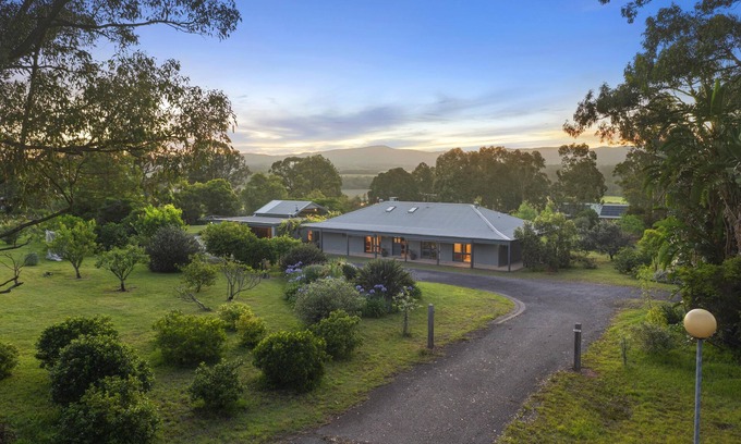 Lovedale House | Martha's Homestead - A relaxing Lovedale getaway