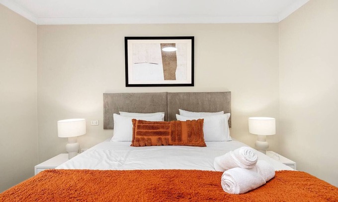 Perth Central Business District Apartment | Marvellous Mounts Bay 2BR Apt