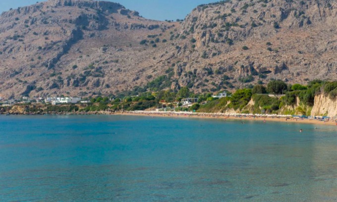 Pefkos Apartment | Marvelous Studio in front of the beach
