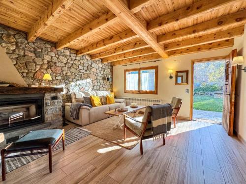 Bellver de Cerdanya House | Masía Cal Kenyon