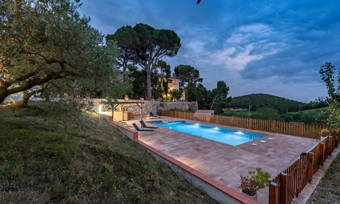 Figuerola del Camp Villa | Mas Barbat