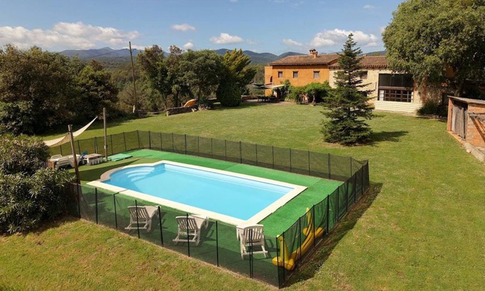 Serinya House | Mas Cal Carreter - Take a break