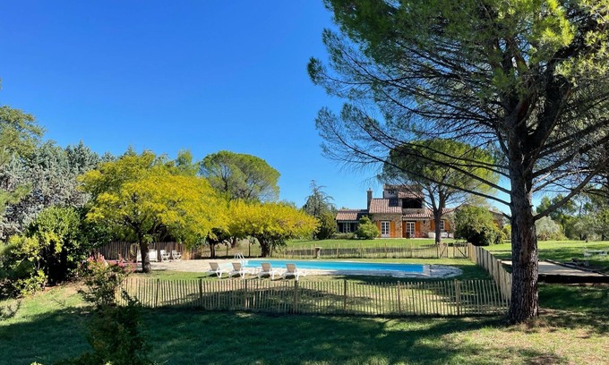 Saint-Hilaire-de-Brethmas Other | Mas Provençal in the heart of a private wooded park!