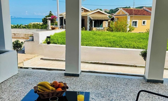 Agios Stefanos Avliotes Villa | Massalia Suites Sea View Villa Aegea