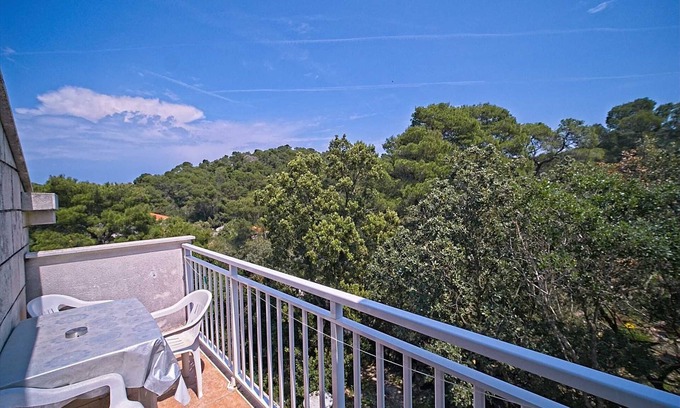 Pomena Apartment | Matana Pomena - A5 Two-Bedroom Apartment with Terrace
