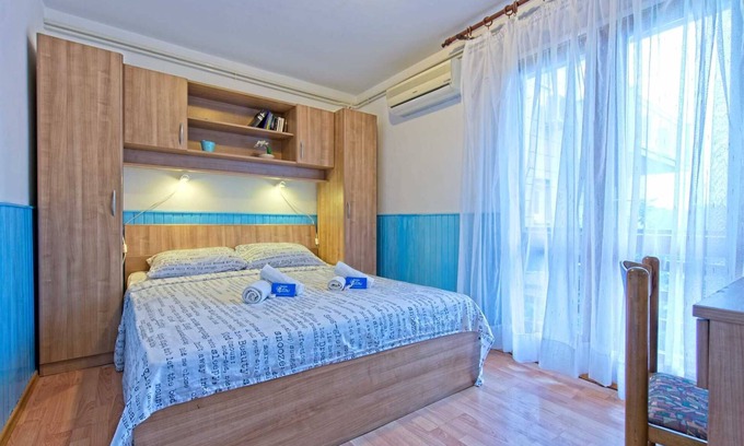 Pomena Apartment | Matana Pomena - S1 Double Room with Balcony