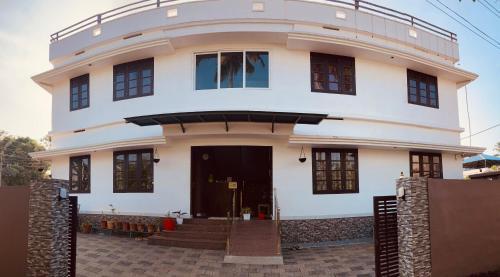 Alwaye Apartment | MATHER RAJAGIRI FURNISHED APARTMENTS