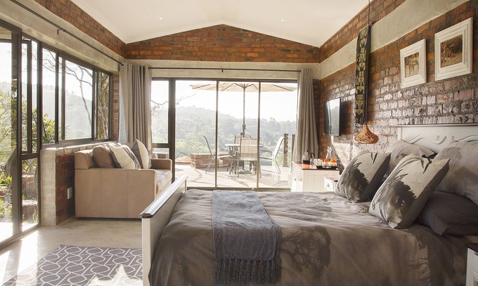 Assagay Cabin | Matusadona Guest Lodge