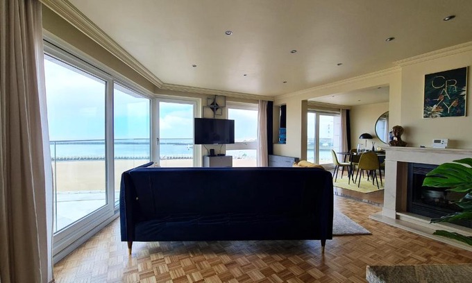 Ostend City Centre Apartment | Maui - zeezichtappartement te Oostende