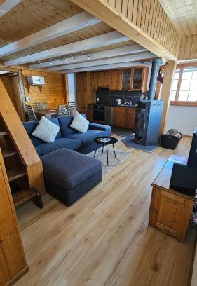 Saint-Pierre-de-Clages Ski Chalet | Mayen La Grangette, bulle d'évasion