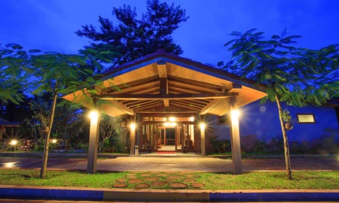 Sen Monorom Hotel | Mayura Hill Resort