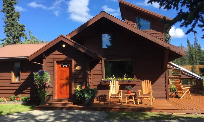 McKinley Park House | McKinley Creekside Cabins & Cafe'-The Carlo House