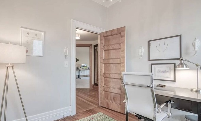 Derrick City House | medical professional/short term rental