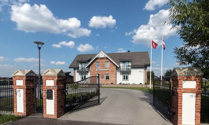 Karkle Apartment | Melnmuižė