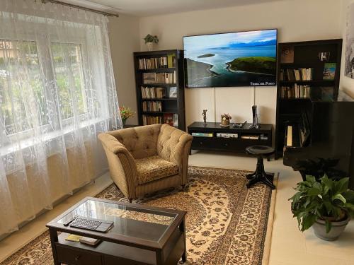 Pilismarot Apartment | MemoriaMarci - Free Bikes, Danube Band & Pilis