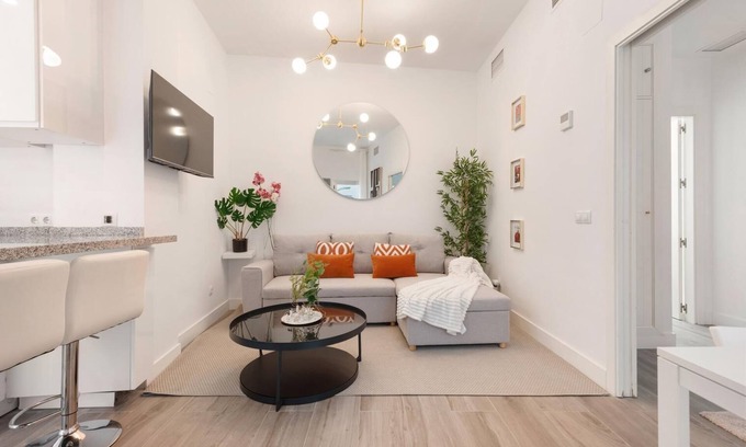 Perchel Norte Apartment | Menaleka's House 7