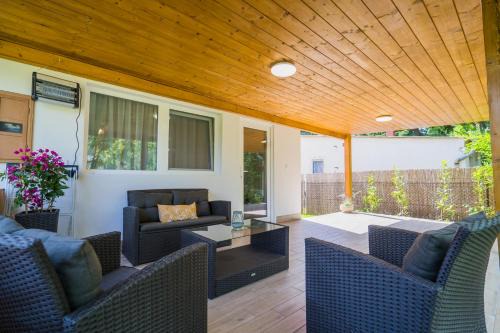 Siofok-Szabadifurdo Apartment | Menta Apartman