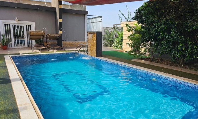 Al Rama Ski Chalet | merana charlet