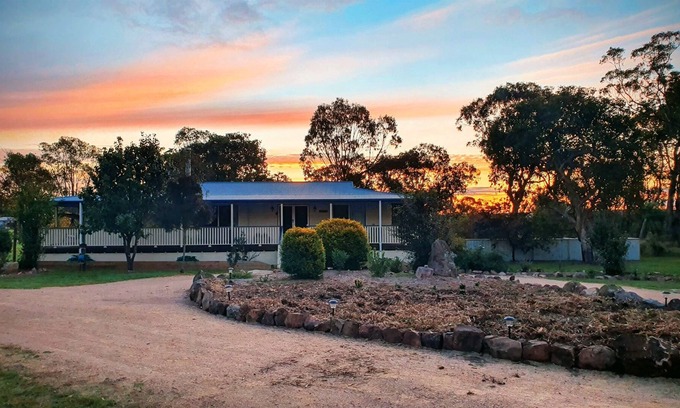 Broadwater House | Merlot Mountain Haven