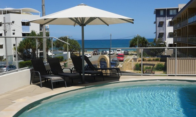 Kings Beach Apartment | Merrima Court Holidays