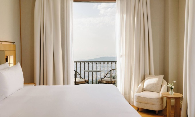 Sarria-Sant Gervasi Hotel | METT Barcelona GL – A Leading Hotel of the World