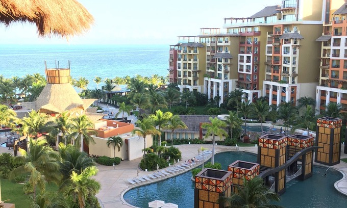 Punta Sam Resort | Mexican Paradise (Cancun, Mexico)