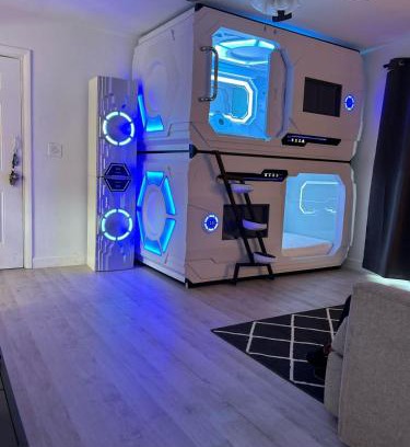 Allapattah Hotel | Miami Capsule