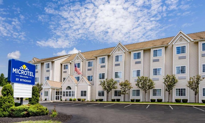 Johnstown Hotel | Microtel Inn & Suites by Wyndham Johnstown