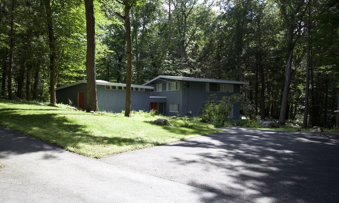 Lexington House | Mid Century in Historic Lexington
