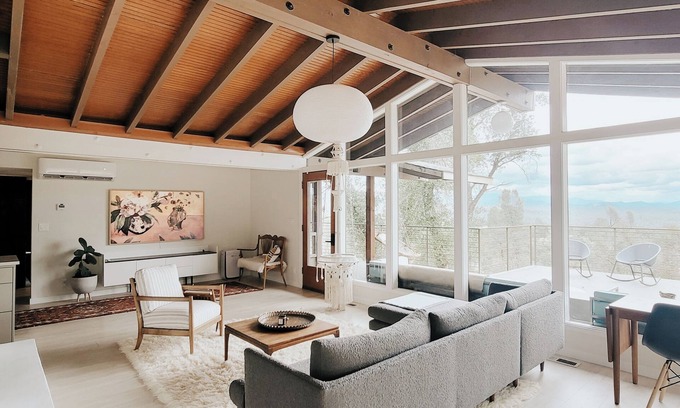 Happy Valley House | MidCentury with Mt Shasta Views