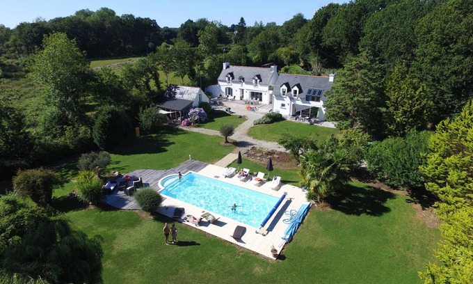 Gouesnach House | Mignon Penty with pool, quiet and close to beaches