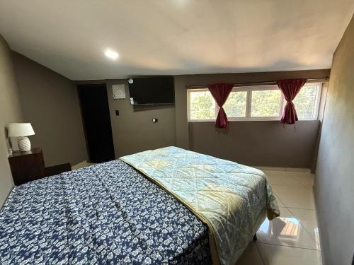 Suchitoto House | Mini Room El Mangal B&B