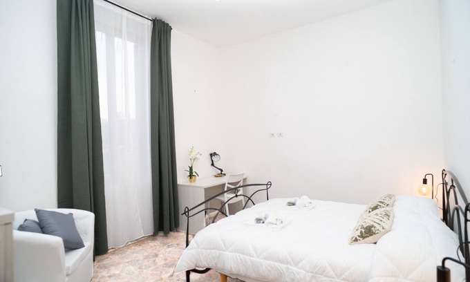 Quartiere XXVII Primavalle Apartment | Minimal and Functional: Stay Near the Vatican
