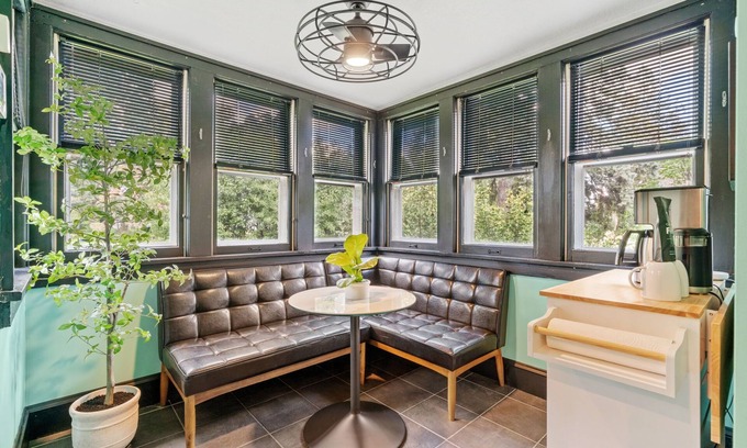 Northeast Minneapolis House | MINNeSTAY* Lowry Parlour | Piano