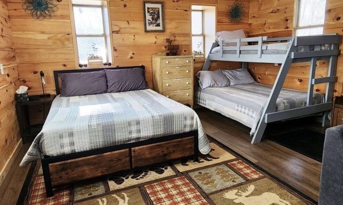 Wilkesville Cabin | MINUTES FROM HOCKING HILLS, ZALESKI STATE FOREST, VINTON COUNTY, LAKE HOPE!