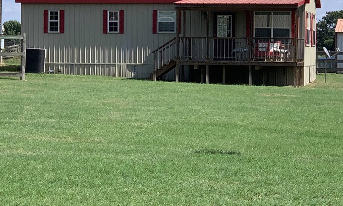 Fayetteville Cottage | Minutes from Round Top