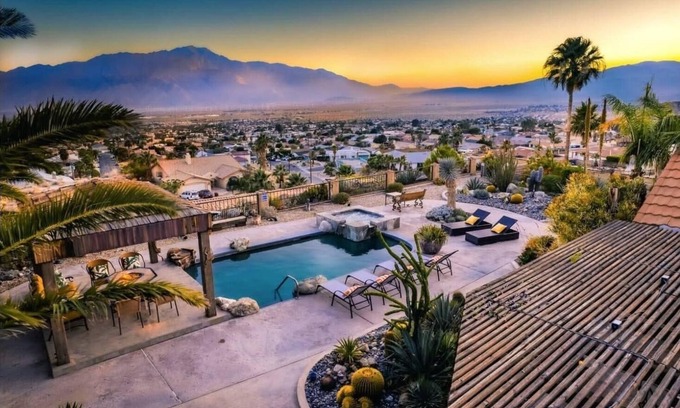 Desert Hot Springs House | Miracle 2 bedroom house with all the amenities and equipment and amazing view!