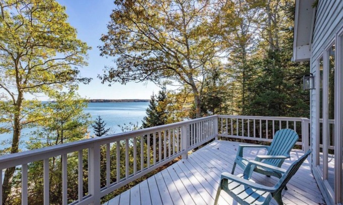 Round Pond House | Miracle place