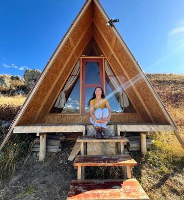 Ancash Region Cabin | Mirador Willcacocha lodge - Glamping - Camping