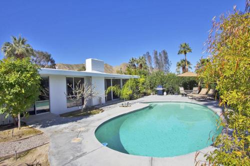 Magnesia Falls Cove House | Mirage Cove