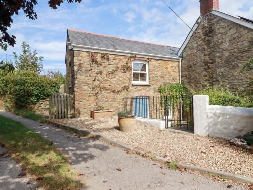Mithian House | Mithian Cottage