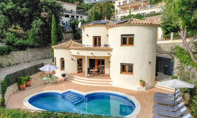 Sa Riera House | MM156: House with private pool in Sa Riera, Begur