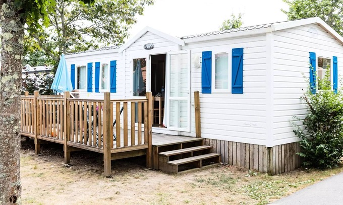 Wijckel House | Mobil-home | Classic XL | 2 Ch. | 4/6 pers. | Uncovered raised terrace