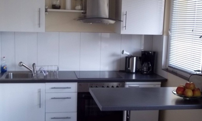Schoeneberg Apartment | Modern apartment in Schöneberg