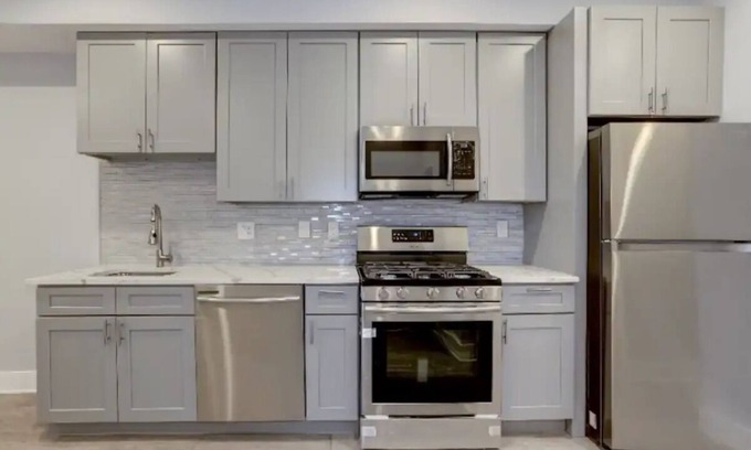 H Street Corridor Apartment | Modern 1-BR/1-BA near Capitol Hill - U3