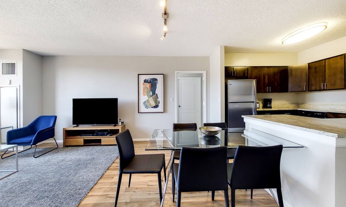 White Plains Apartment | Modern 2 Bedroom in Central White Plains
