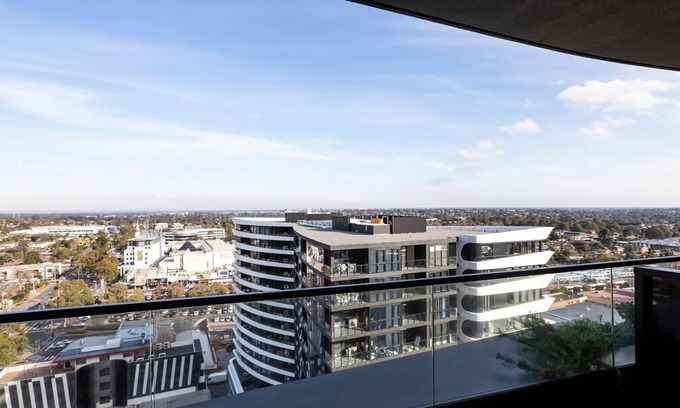 Glen Waverley Apartment | Modern 2BR Abode with Balcony View Gym Access