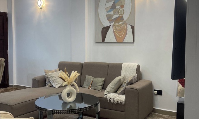 Oyster Bay Apartment | Modern 2BR Apartment in Mwenge | Fast Wi-Fi, AC Tanzania dar es salaam