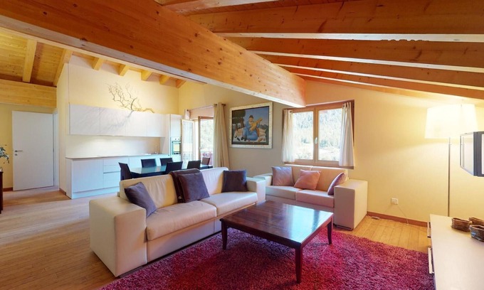 Madulain Apartment | Modern 3½ room flat on the ground floor, approx.